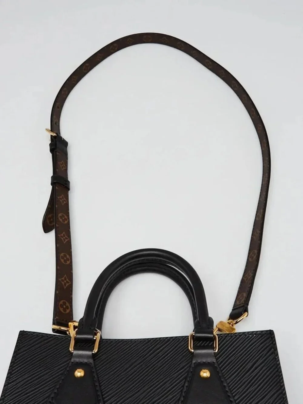 Louis Vuitton Black Epi Leather Sac Plat NV BB Bag